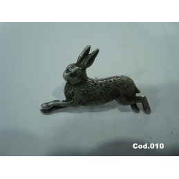 Vários Pins em metal com motivos de Caça