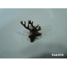 Vários Pins em metal com motivos de Caça