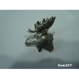 Vários Pins em metal com motivos de Caça